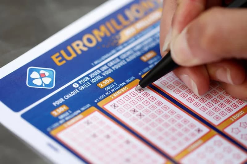 Cược chẵn lẻ cach-choi-super-lottery